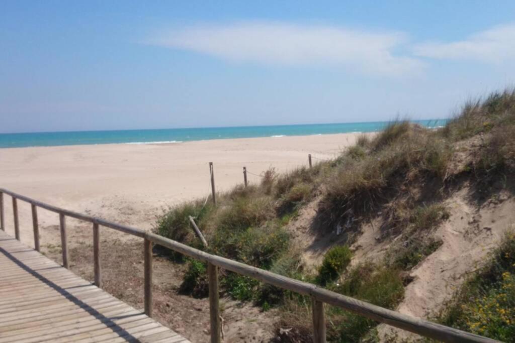 Uim Mediterraneo Poeta 6 Wifi Sagunto Buitenkant foto